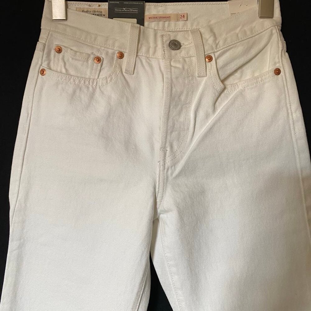 LEVI'S Wedgie Straight Fit Women's Jeans (Size: 24x28) NWT - Picture 4 of 14